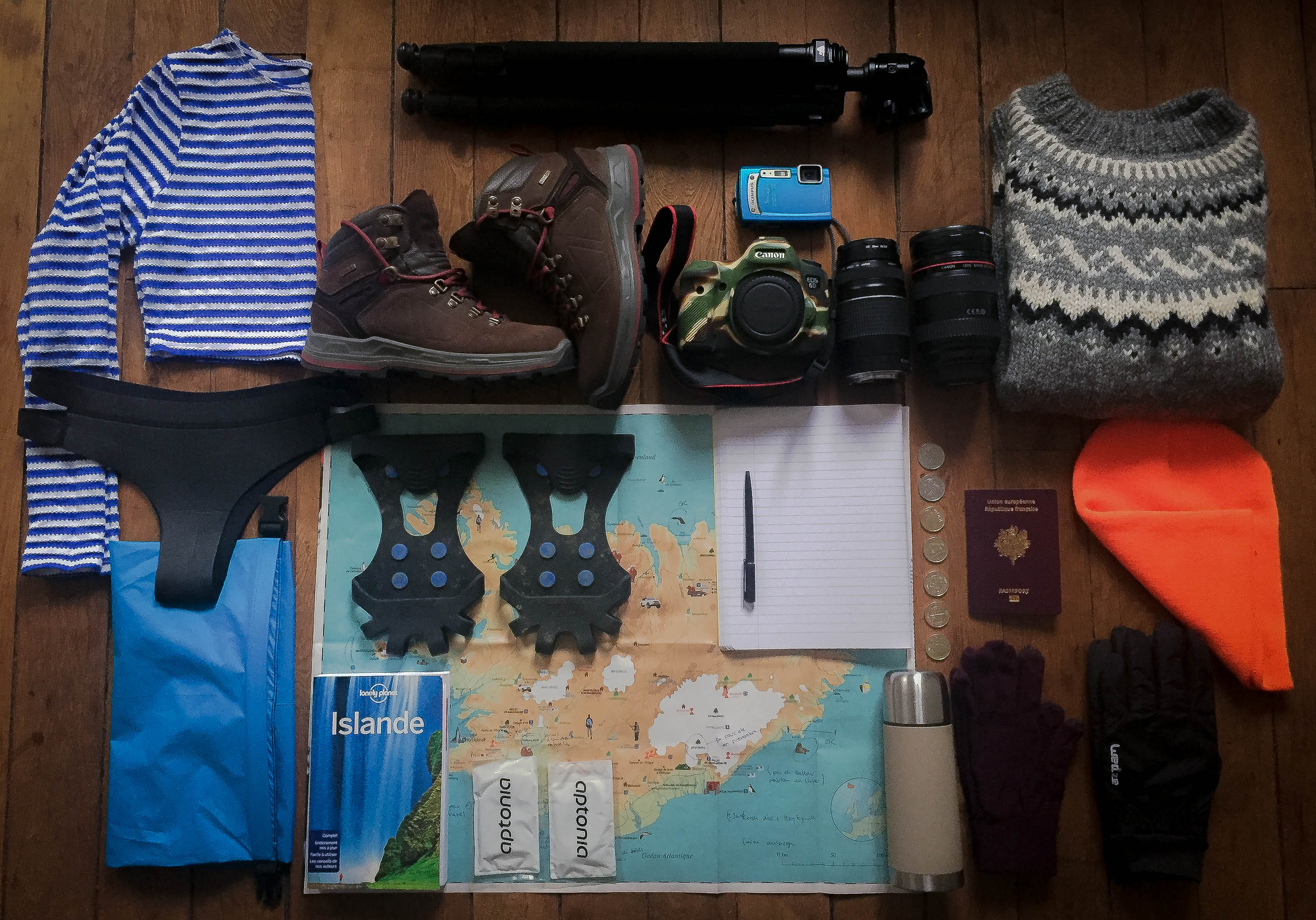 Iceland-Suitcase-TravelBlog